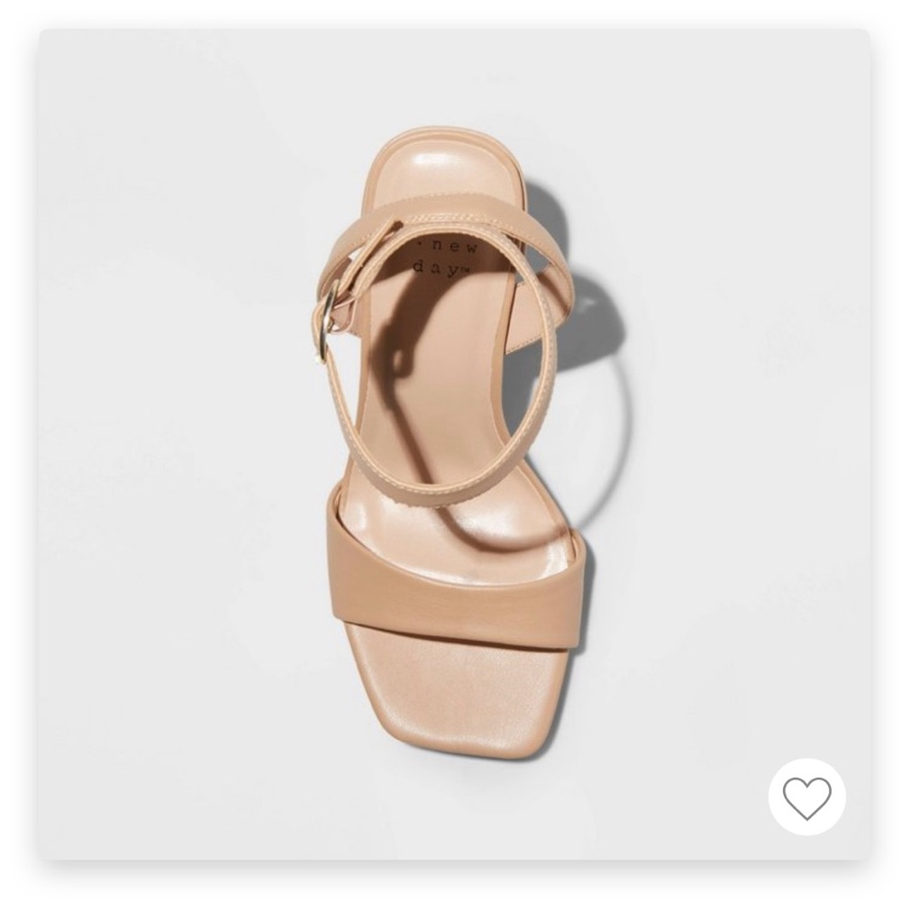 Women’s beige nude sandals heels